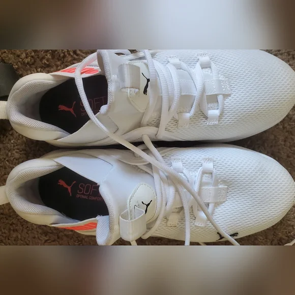 PUMA Women's Enzo 2 Cross Trainer White Size 9.5 - Picture 2 of 5